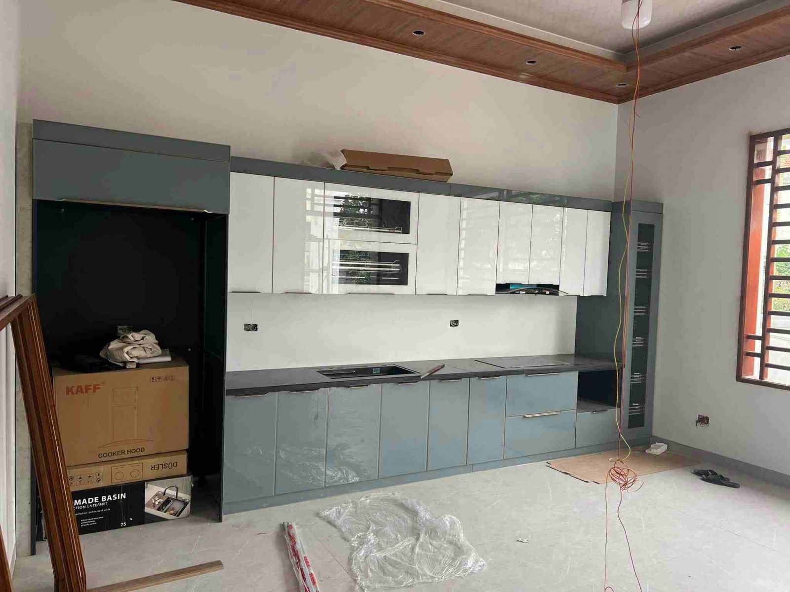 bep inox canh kinh